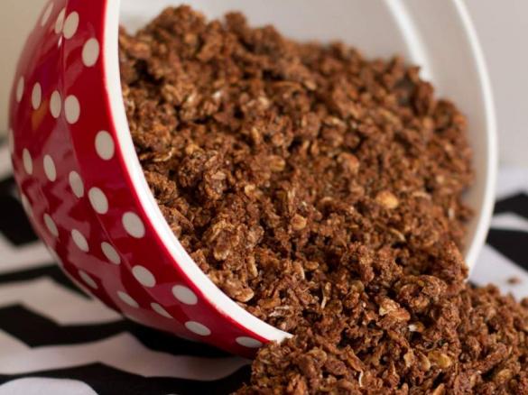 Choc Peanut Crunchy Museli