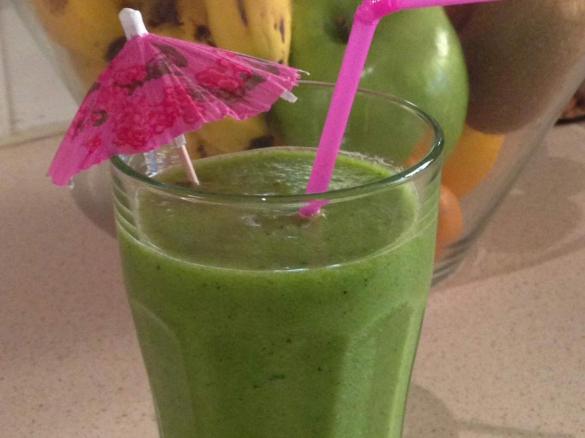 Tropical Green Smoothie