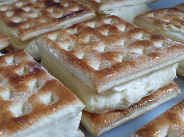 Vanilla Slice - quick easy 4 ingredients