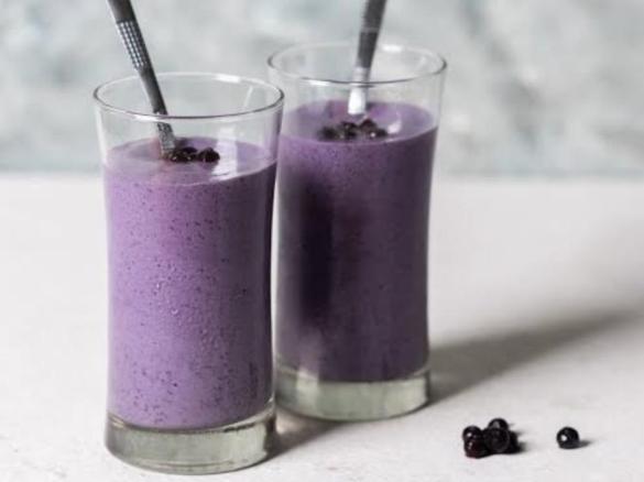 FUSSFREECOOKING BLUEBERRY TOFU SMOOTHIE