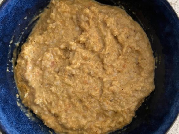 Apple, Carrot & Walnut Porridge