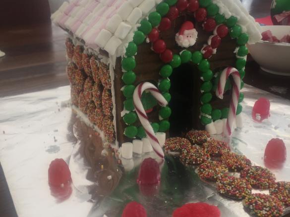 Gingerbread House - Using Chefs Toolbox Mould