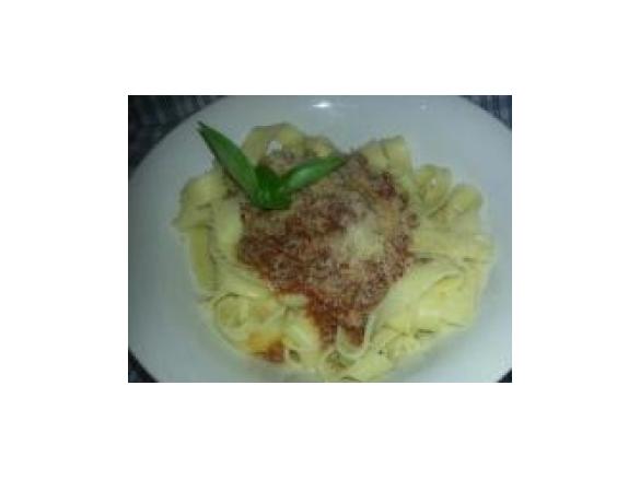 Yaya's Kima (Granny's Bolognaise) Greek Style