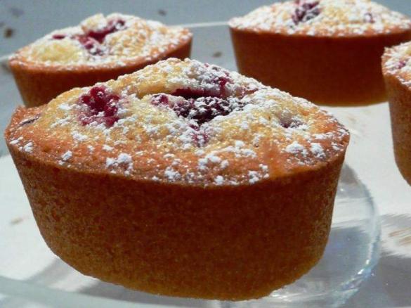 Raspberry Friands