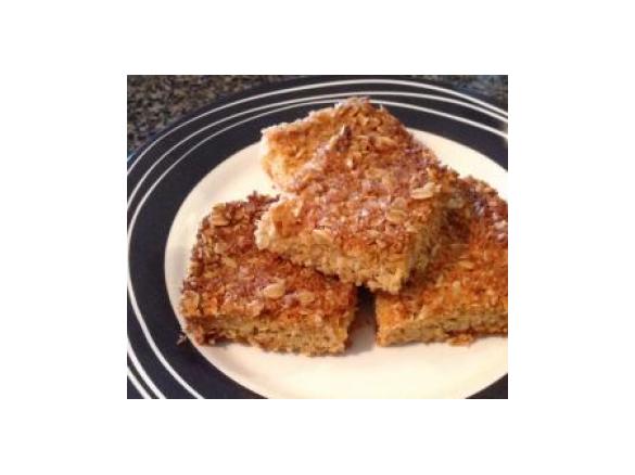 ROLLED OATS SHORTBREAD SLICE