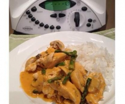 Asparagus chicken stroganoff