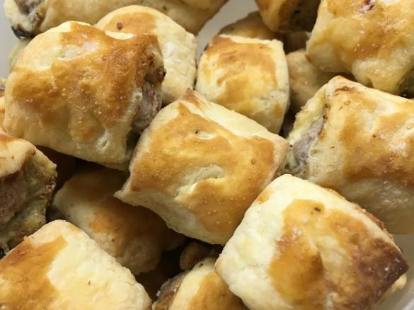 Sausage rolls with rosemary, fennel and parmesan
