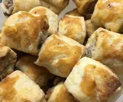 Sausage rolls with rosemary, fennel and parmesan