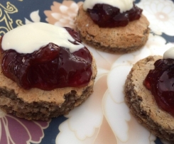 Gluten free hazelnut and vanilla macaron mini cakes