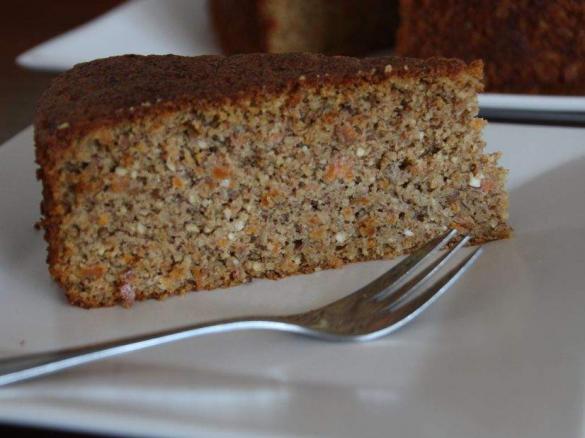 Carrot and Almond Cake
