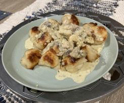 Potato Gnocchi with creamy chicken and mushroom