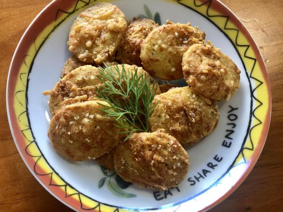 Parmesan Cheddar Crackers