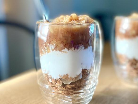 Healthy and Quick Apple Dessert