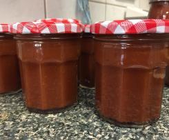 Mum's Homemade Tomato Sauce