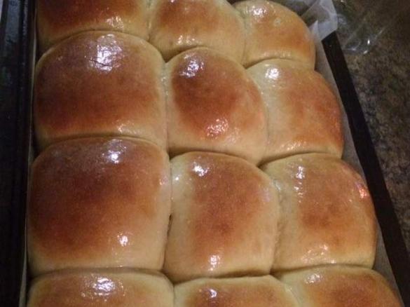 Hawaiian bread rolls