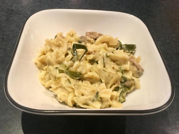 Chicken Fusilli in creamy white wine sauce