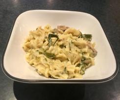 Chicken Fusilli in creamy white wine sauce