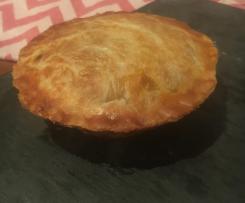 Chunky beef, bacon and red wine pie filling