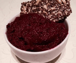 Roasted Beetroot Hommus Dip