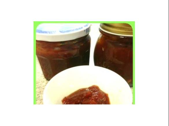 sweet spicy honey tomato jam (foodinajar)