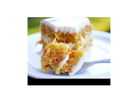 "All-in-one" banana, carrot, apple and pineapple cake