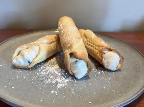 Janine's Cannoli  - Thermie and Friends