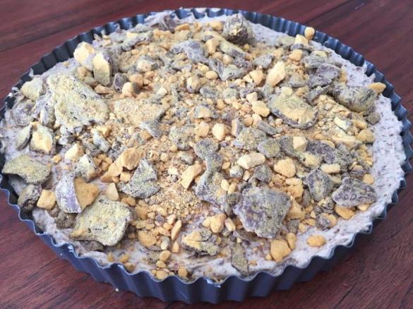 Best ever Honeycomb Cheescake