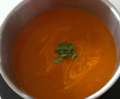 Tomato, Bacon and Red Lentil soup - Healthy & Smooth