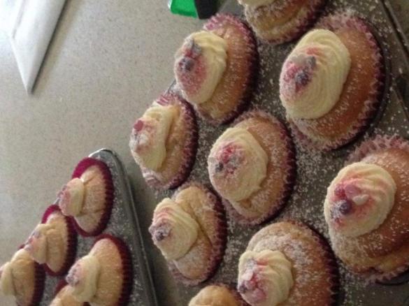 Alyssa's Moist Vanilla Cupcakes