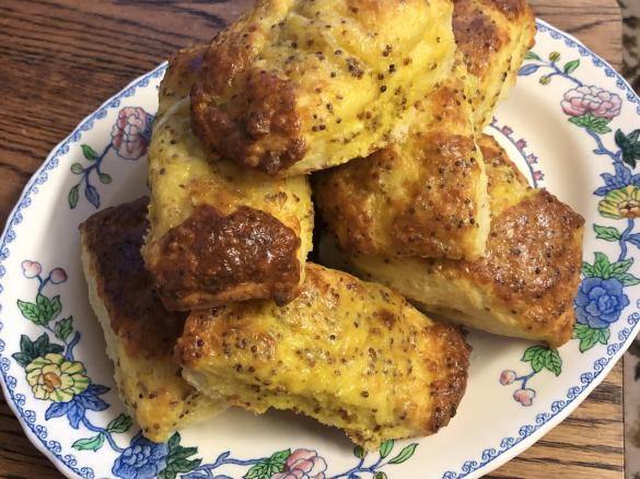Easy Cheesey topped Scones