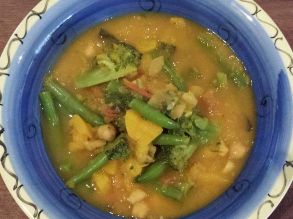 Vegetable and Chickpea Curry (The Whole Pantry)
