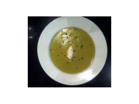 Clone of BROCCOLI & LEEK SOUP