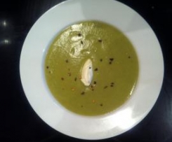 Clone of BROCCOLI & LEEK SOUP