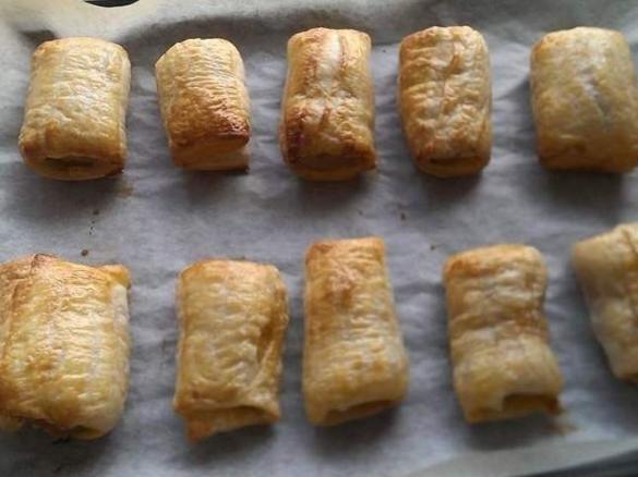 Easy Sausage Rolls