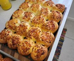 THERMOMUMMA BREAD ROLLS (PLAIN OR CHEESE & BACON/HAM)