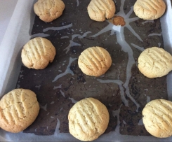 Easy American Banana Cookies