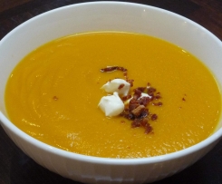 Creamy Carrot & Butternut Soup (Weightwatchers Friendly!)