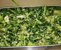 Kale, broccoli and almond salad