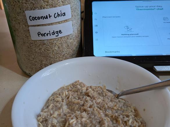 Coconut & Chia Porridge Mix