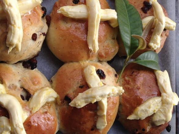 Heston Inspired Lemon Myrtle Easter Buns with Whipped Citrus Butter