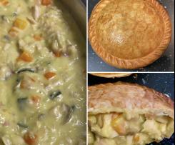 Creamy chicken, bacon, mushroom & veggie pie filling