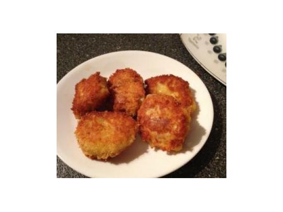 Chicken Nuggets . . . HOWEZAT!