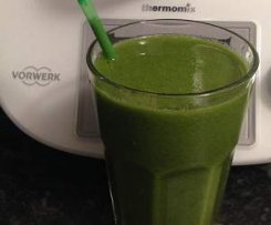 Delicious healthy green juice