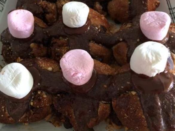Rocky Road HOT CROSS Buns