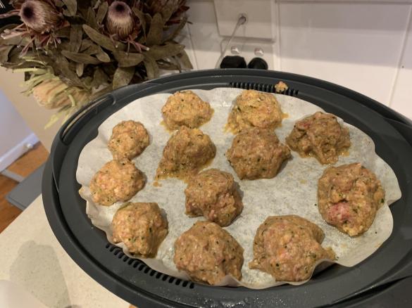 GF Meatballs with Tomato Sauce