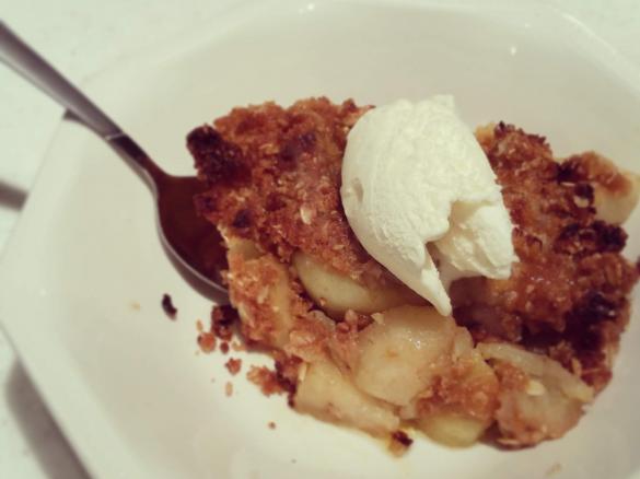 ANZAC Apple Crumble