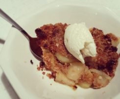 ANZAC Apple Crumble