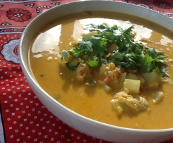 Mchuzi Wa Kuku - Zanzibari Coconut Chicken Curry