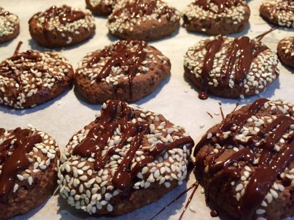 Chocolate and Date Royals