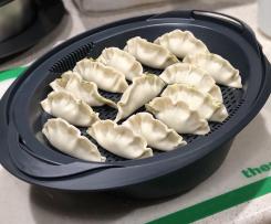 Chicken spinach and basil dumplings